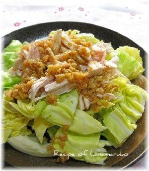 春キャベツと蒸し鶏(鶏胸肉)のホットサラダ レシピ・作り方 by はなまる子♪|楽天レシピ